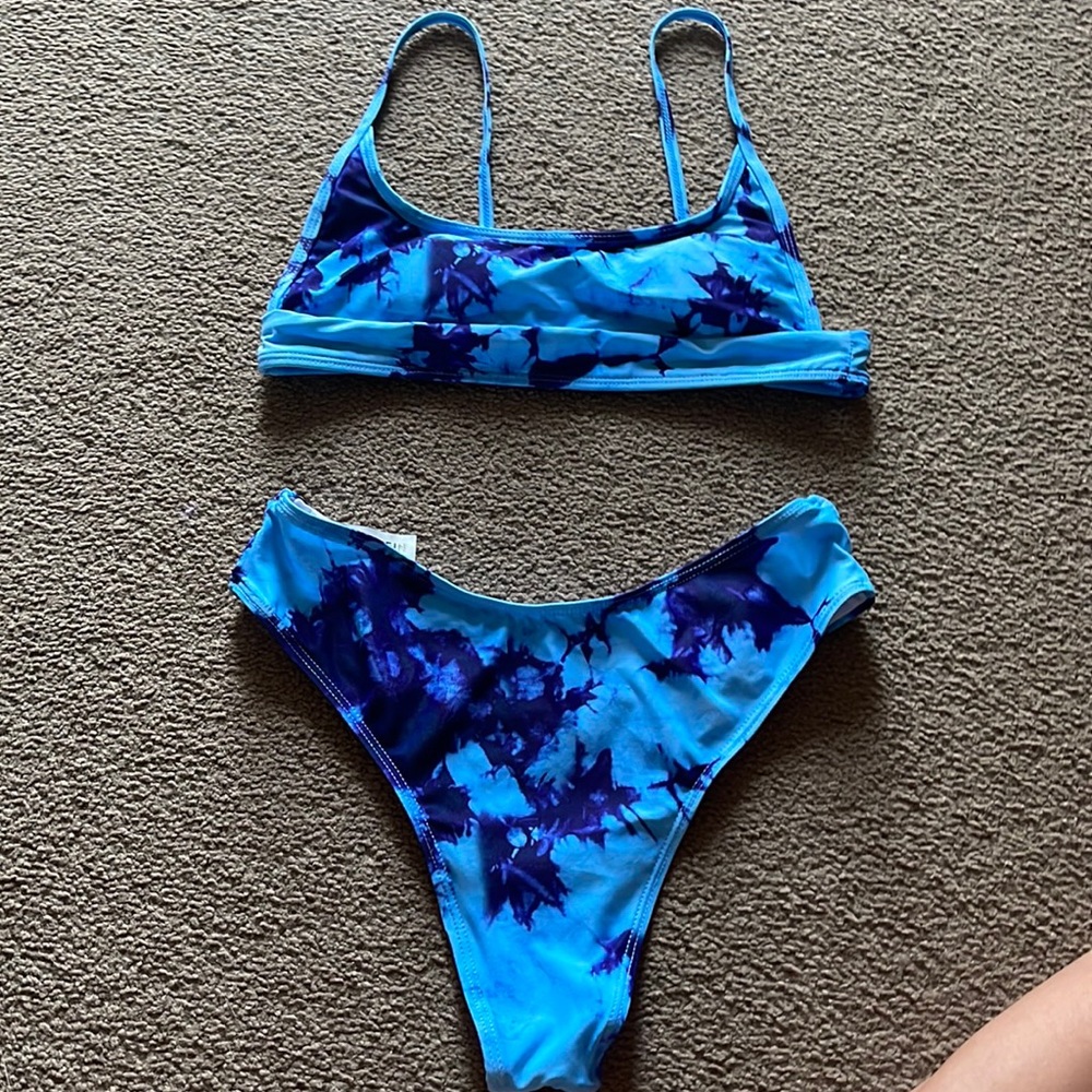 bathing suit